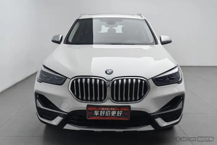 BMW X1 2022 Model sDrive20Li Exclusive Model – фото 1