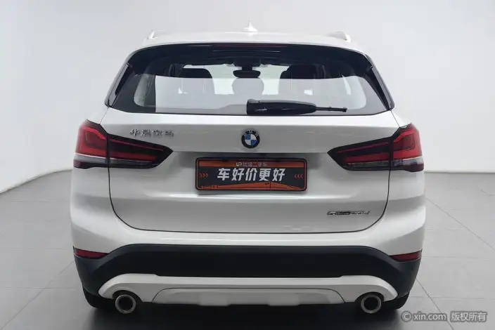 BMW X1 2022 Model sDrive20Li Exclusive Model – фото 2