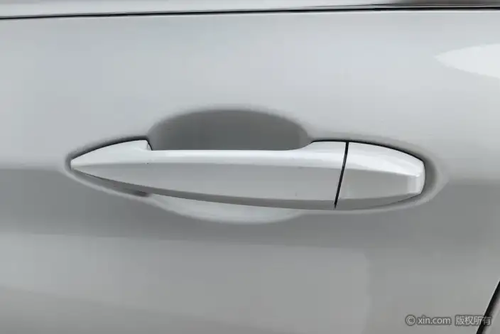 BMW X1 2022 Model sDrive20Li Exclusive Model – фото 8