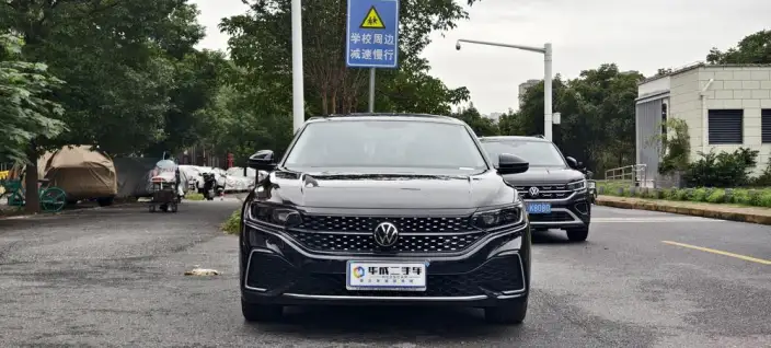 Volkswagen Passat 2024 Model 380TSI Starry sky Elite Edition – фото 2