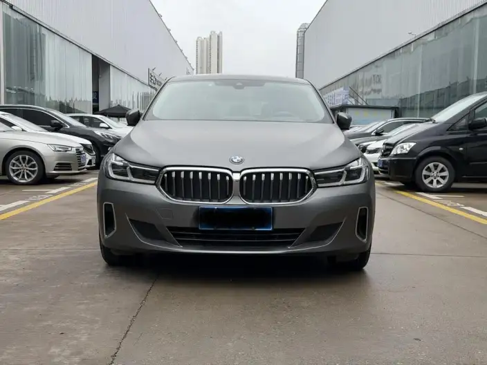 BMW 6 Series GT 2021 Model 630i Luxury Design Set – фото 2