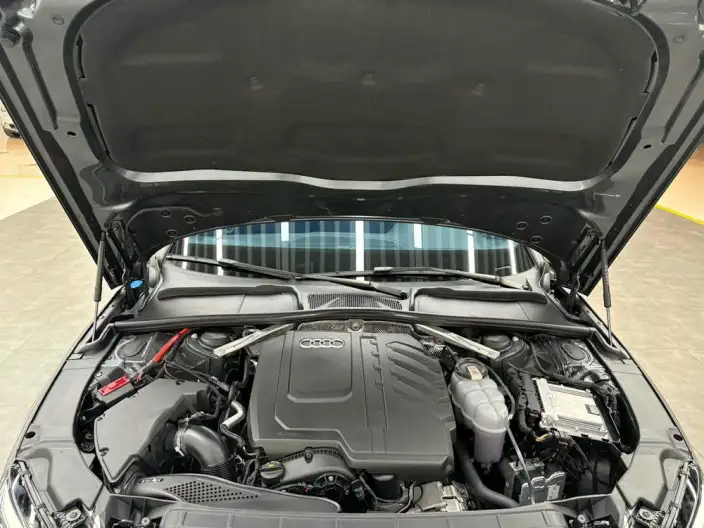 Audi A4 L 2024 Model 40 TFSI Fashion Dynamic Model – фото 5