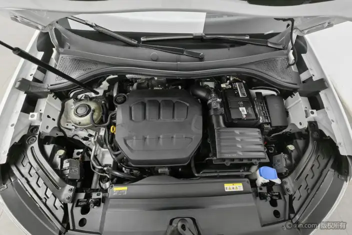 Tayron X 2023 Model 330TSI 2WD Noble High Power Edition – фото 4