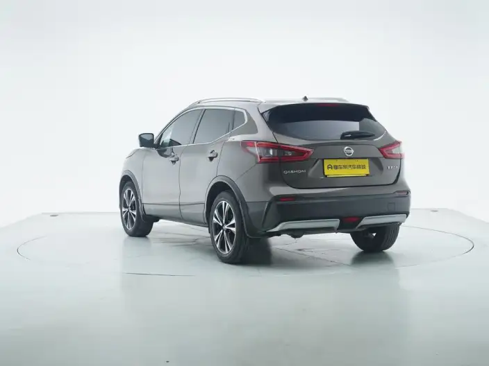 Nissan Qashqai 2022 Model 2.0L XV Prem. Deluxe Edition – фото 5