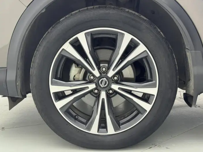 Nissan Qashqai 2022 Model 2.0L XV Prem. Deluxe Edition – фото 9