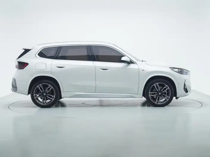 BMW X1 2023 Model sDrive25Li M Sports Set – фото 8