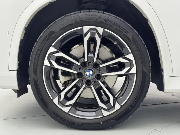 BMW X1 2023 Model sDrive25Li M Sports Set – фото 9