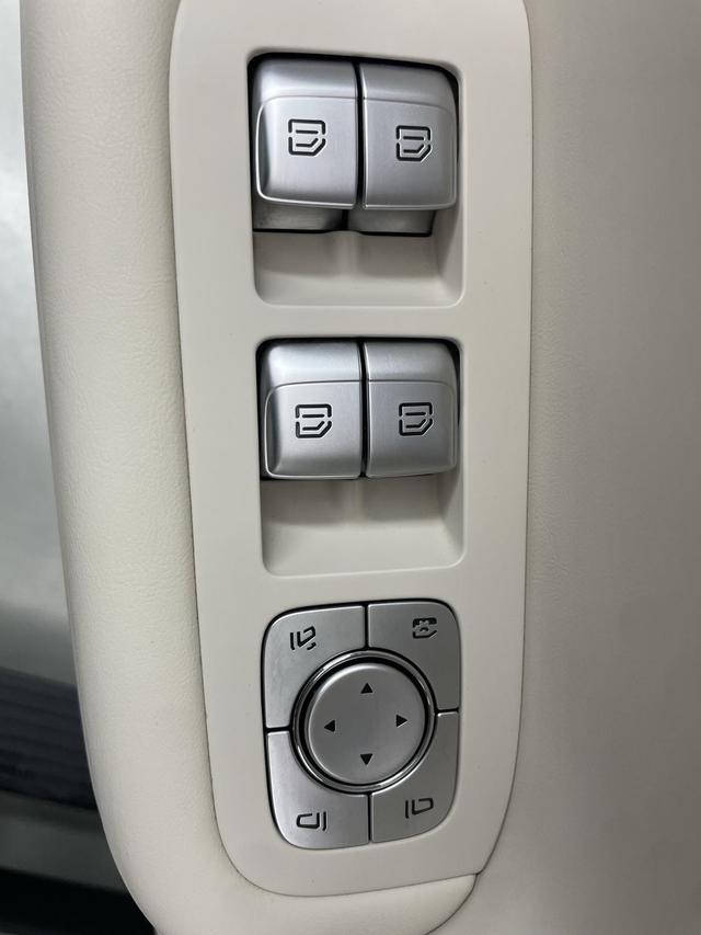 Li Auto L9 2022 Max – фото 10