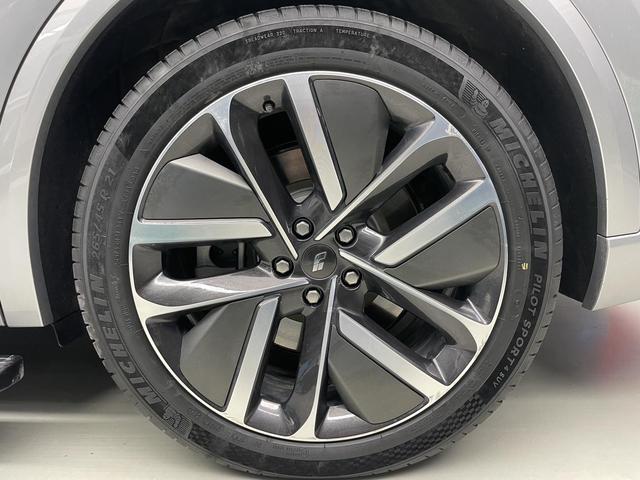 Li Auto L9 2022 Max – фото 26
