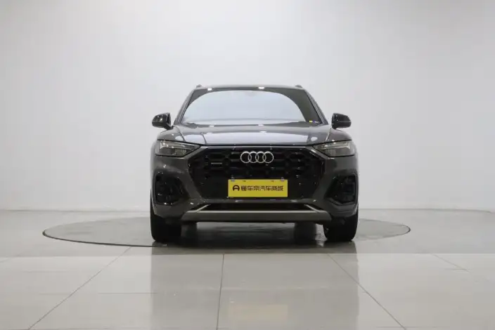 Audi Q5L 2024 Model 40TFSI Luxury Dynamic Model – фото 2