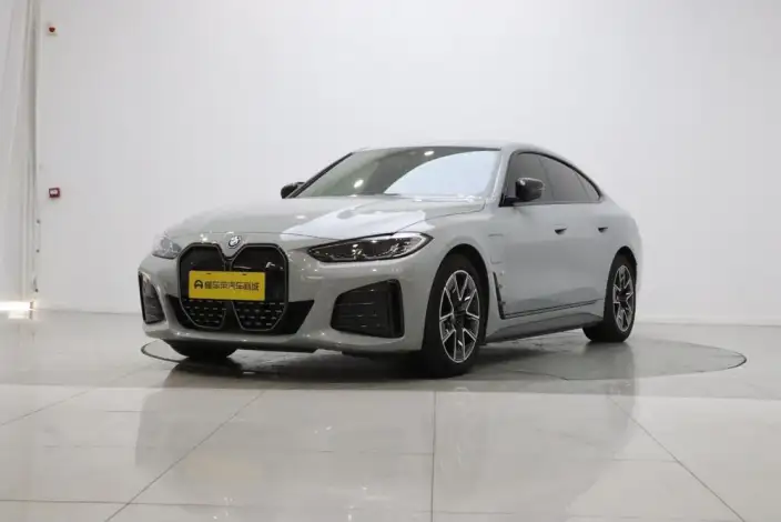 BMW i4 2022 Model eDrive40 – фото 1
