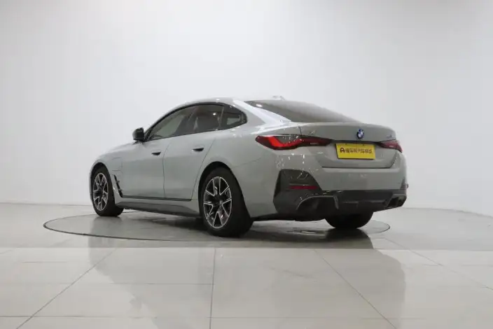 BMW i4 2022 Model eDrive40 – фото 5