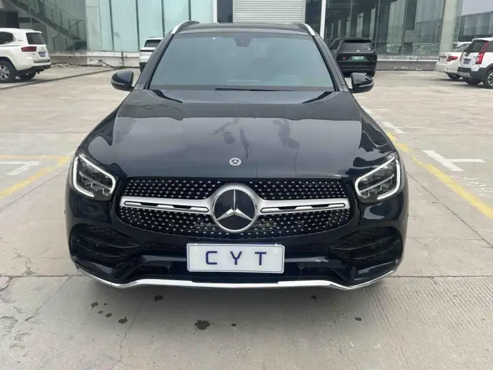 Mercedes-Benz GLC 2020 Model GLC 260 L 4MATIC Luxury Model – фото 2