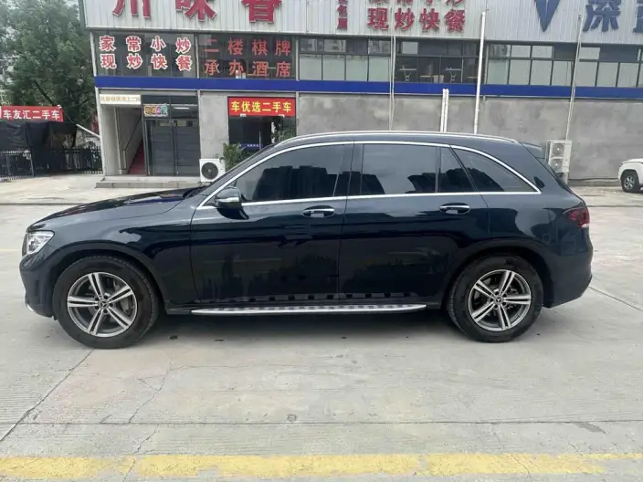 Mercedes-Benz GLC 2020 Model GLC 260 L 4MATIC Luxury Model – фото 4