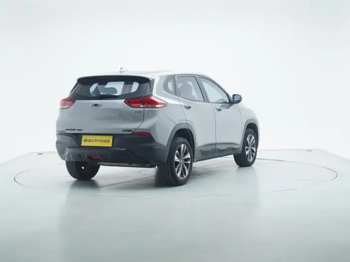Chevrolet Trax 2022 Model RS 1.5T CVT Cool – фото 7