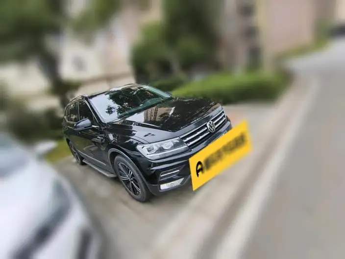 Volkswagen Tiguan L 2021 Model 330TSI Automatic 2WD Smart Edition – фото 3
