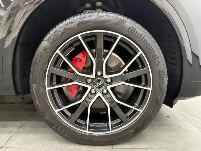 Audi Q5L 2024 Model 40TFSI Luxury Dynamic Model – фото 5