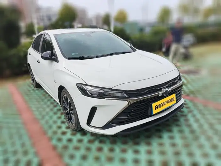 Chevrolet Corolla 2023 Model 1.3T Mild Hybrid Automatic Exclusive Edition – фото 3