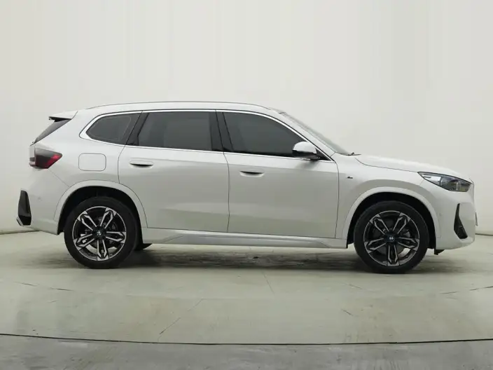 BMW X1 2023 Model sDrive25Li M Sports Set – фото 8