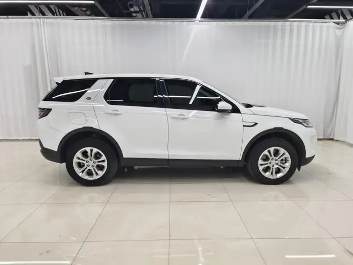 Land Rover Discovery Sport 2020 Model 200PS Family Edition 5 seat – фото 8