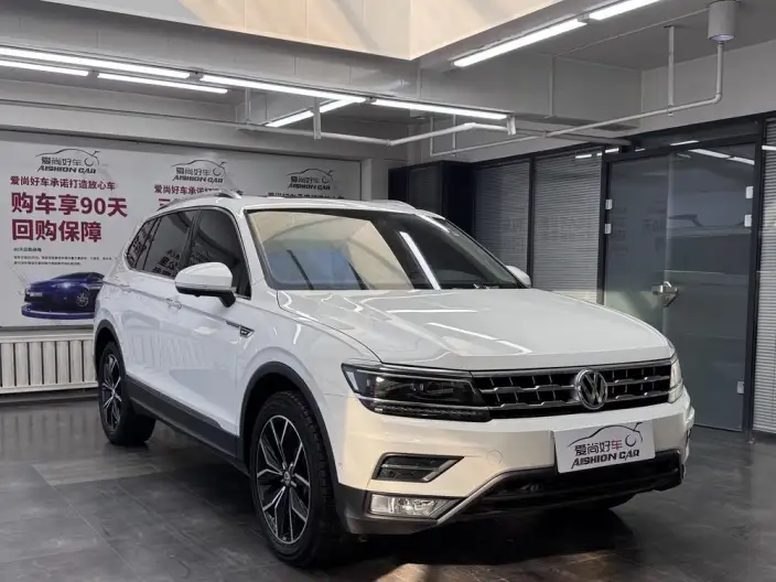 Volkswagen Tiguan L 2020 Model 380TSI Automatic 4WD Smart Dynamic Deluxe Edition 7 seat China VI – фото 3
