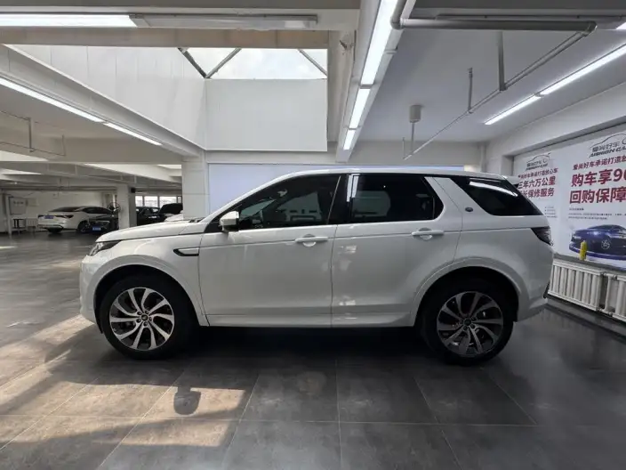 Land Rover Discovery Sport 2020 Model 249PS R-Dynamic S Performance version 5 seat – фото 4