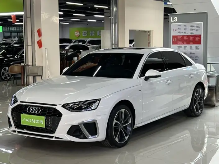 Audi A4 L 2022 Model 40 TFSI Fashion Dynamic Model – фото 1