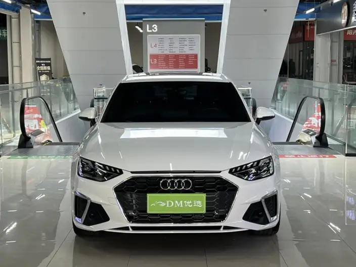 Audi A4 L 2022 Model 40 TFSI Fashion Dynamic Model – фото 2