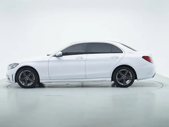Mercedes-Benz C-Class 2021 Model C 260 L Sports Edition – фото 4