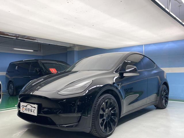 Tesla Model Y 2022 Long Range AWD – фото 1