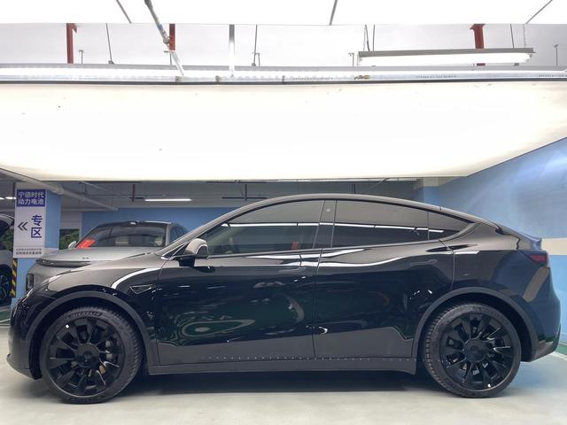 Tesla Model Y 2022 Long Range AWD – фото 5