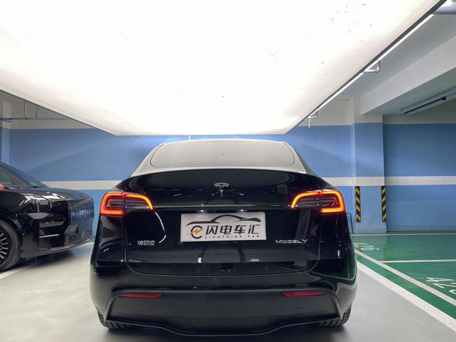 Tesla Model Y 2022 Long Range AWD – фото 7