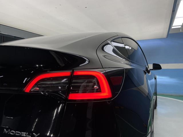 Tesla Model Y 2022 Long Range AWD – фото 9