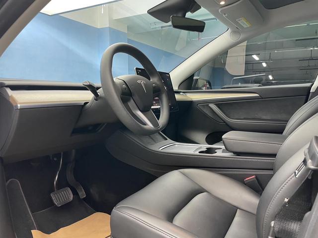 Tesla Model Y 2022 Long Range AWD – фото 10