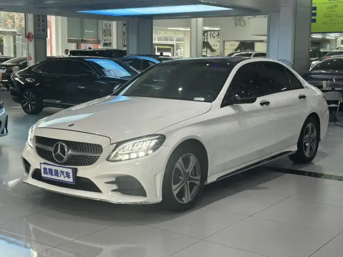 Mercedes-Benz C-Class 2021 Model C 260 L Sports Edition – фото 1