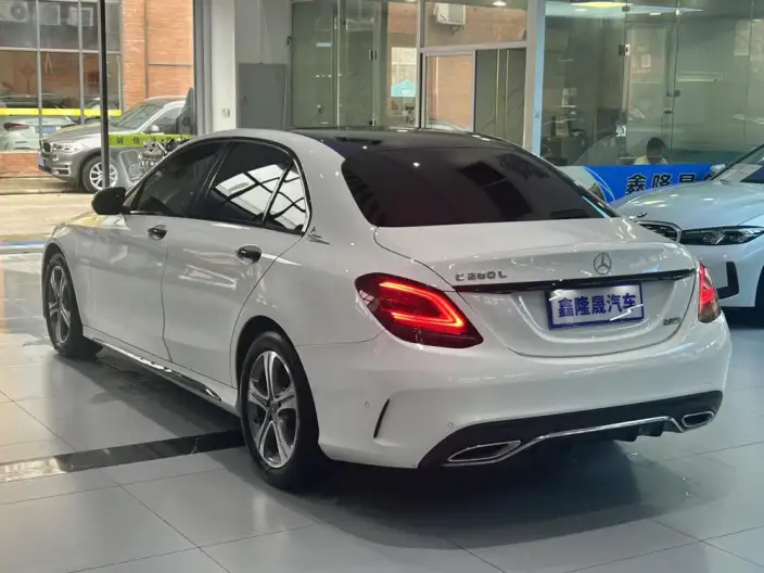 Mercedes-Benz C-Class 2021 Model C 260 L Sports Edition – фото 4