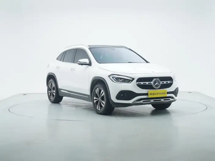 Mercedes-Benz GLA 2020 Model GLA 200 – фото 3