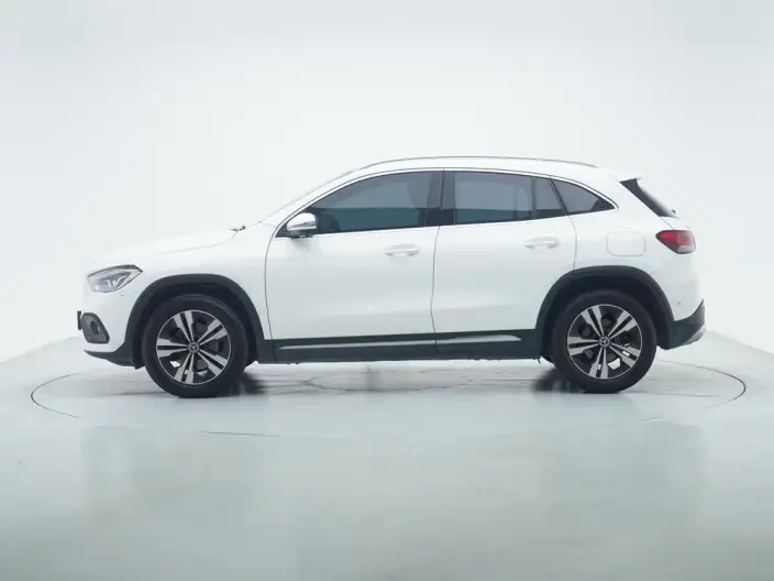 Mercedes-Benz GLA 2020 Model GLA 200 – фото 4