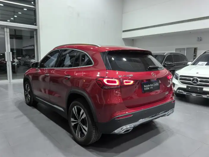 Mercedes-Benz GLA 2023 Model GLA 220 – фото 4