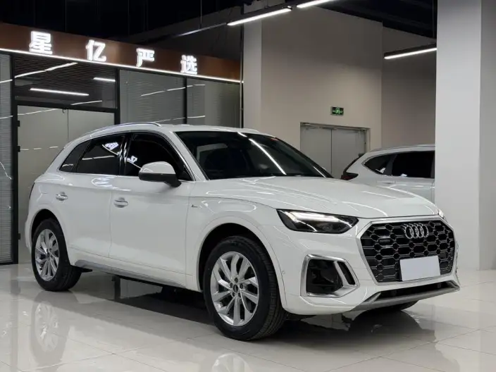 Audi Q5L 2022 Model Facelift 40T Luxury Dynamic Model – фото 3