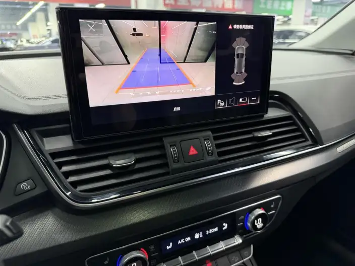 Audi Q5L 2022 Model Facelift 40T Luxury Dynamic Model – фото 7