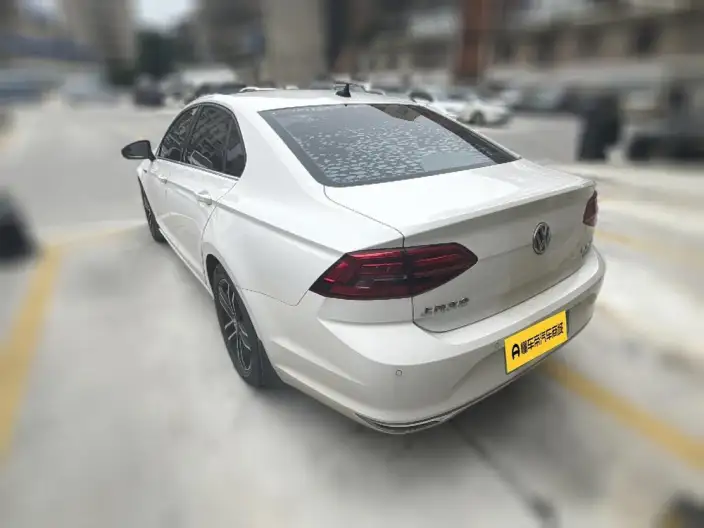 Volkswagen Lamando 2021 Model Facelift 280TSI DSG Comfort Edition – фото 4