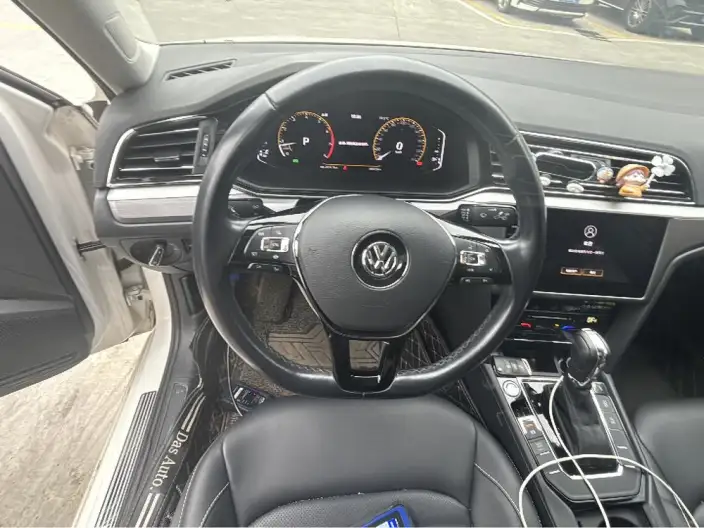 Volkswagen Lamando 2021 Model Facelift 280TSI DSG Comfort Edition – фото 7