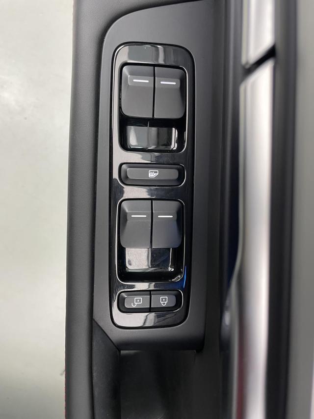 XPeng P7 2023 P7i 610 Max Per f ormance Edition – фото 10