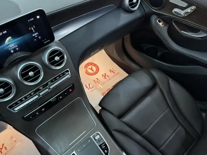 Mercedes-Benz GLC 2020 Model Facelift GLC 300 L 4MATIC Dynamic Model – фото 8