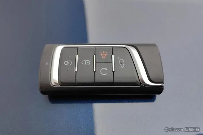 GAC Trumpchi M6 2021 Model Pro 270T Automatic Deluxe Edition – фото 5
