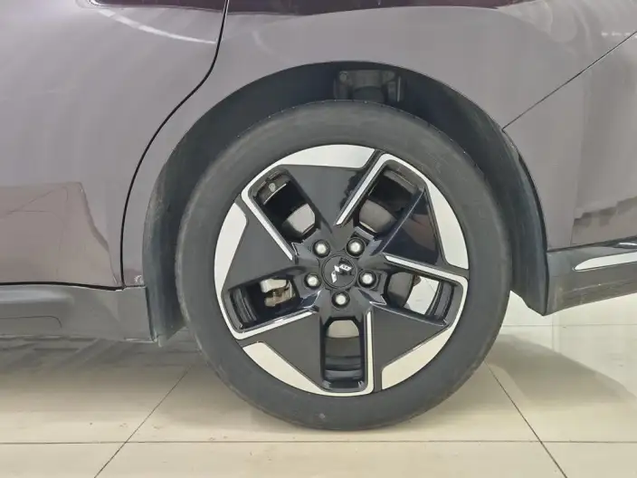 Wuling Xingguang PHEV 2023 Model 150 Advanced version – фото 9