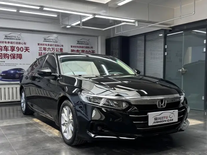 Honda Accord 2022 Model 260TURBO Deluxe Edition – фото 3