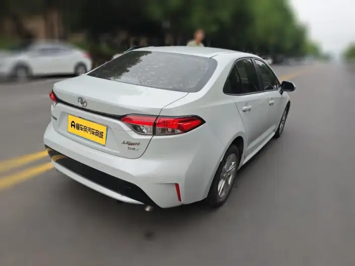 Toyota Levin 2021 Model 185T CVT Deluxe Edition – фото 2