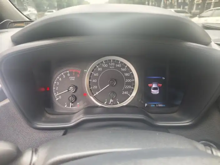 Toyota Levin 2021 Model 185T CVT Deluxe Edition – фото 6
